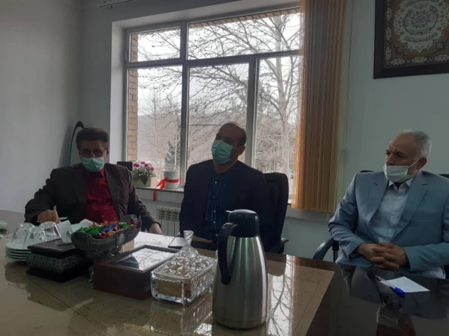 نشست هماهنگی به منظور برگزاری سالگرد تدفین شهید گمنام در پردیس شهید چمران 4