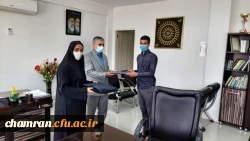 تقدیر از دانشجوی فعال در حوزه سلامت و دانشجویی 2