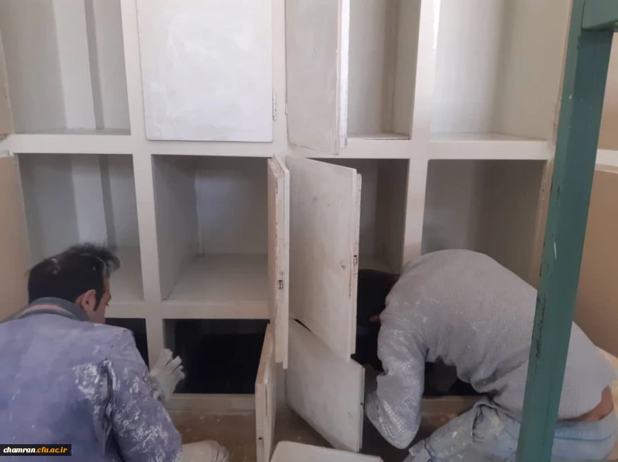 انجام پروژه بهسازی کمدها و درها و رنگ آمیزی سراهای دانشجویی 2