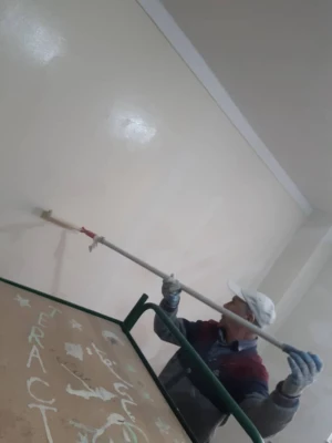 انجام پروژه بهسازی کمدها و درها و رنگ آمیزی سراهای دانشجویی 8