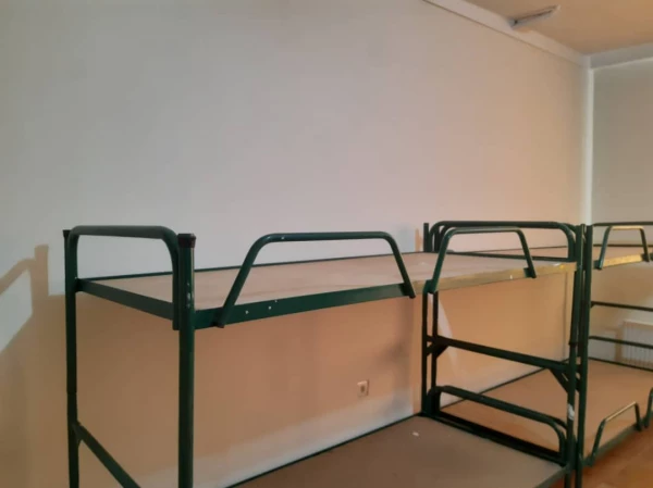 انجام پروژه بهسازی کمدها و درها و رنگ آمیزی سراهای دانشجویی 13