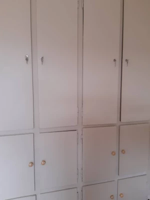 انجام پروژه بهسازی کمدها و درها و رنگ آمیزی سراهای دانشجویی 14