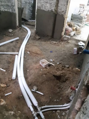 انجام پروژه تعویض لوله کشی و بهسازی حمام و سرویسهای بهداشتی سراهای دانشجویی 4