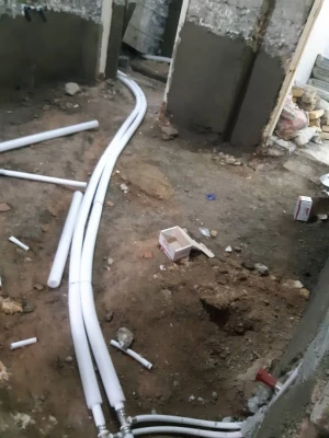 انجام پروژه تعویض لوله کشی و بهسازی حمام و سرویسهای بهداشتی سراهای دانشجویی 10