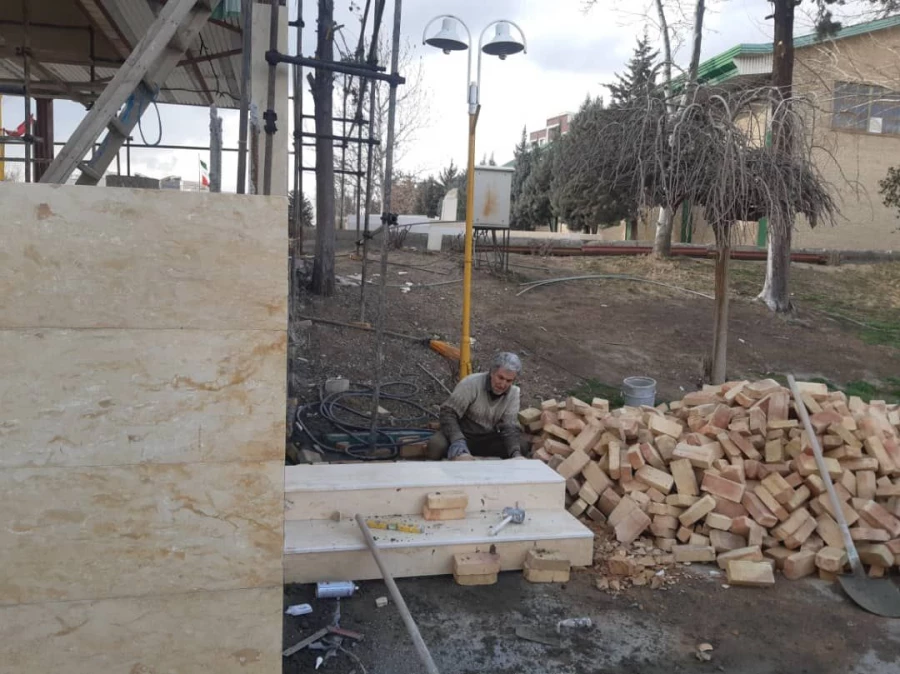 گزارش تصویری از آماده سازی یادمان مقبره شهید گمنام در پردیس شهید چمران 9