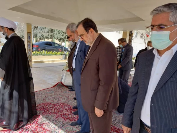 افتتاح یادمان مقبره شهید گمنام پردیس شهید چمران توسط وزیر آموزش و پرورش 4