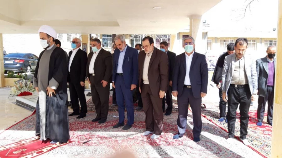 افتتاح یادمان مقبره شهید گمنام پردیس شهید چمران توسط وزیر آموزش و پرورش 7