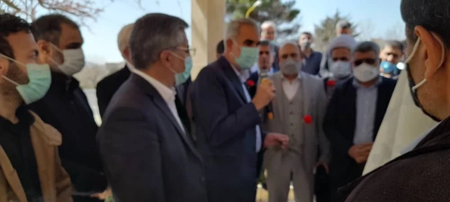 افتتاح یادمان مقبره شهید گمنام پردیس شهید چمران توسط وزیر آموزش و پرورش 8