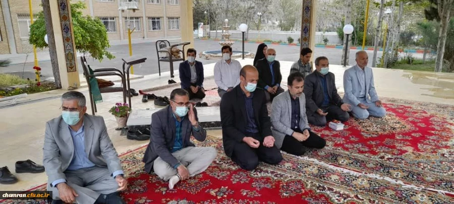 مراسم قرائت زیارت عاشورا در پردیس شهید چمران 2