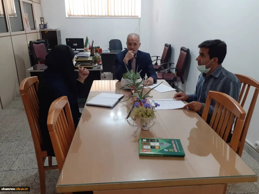 دومین جلسه واحد پژوهش پردیس شهید چمران 2