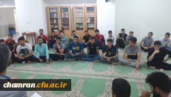 نشست صمیمی مسئولان پردیس شهید چمران با دانشجویان 7