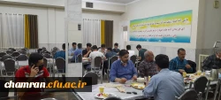 صرف افطاری سرپرست پردیس شهید چمران همراه با دانشجویان 8