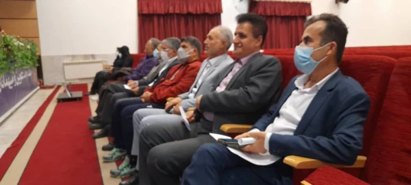 مراسم گرامیداشت دهه سرآمدی آموزش و پاسداشت مقام معلم
 6