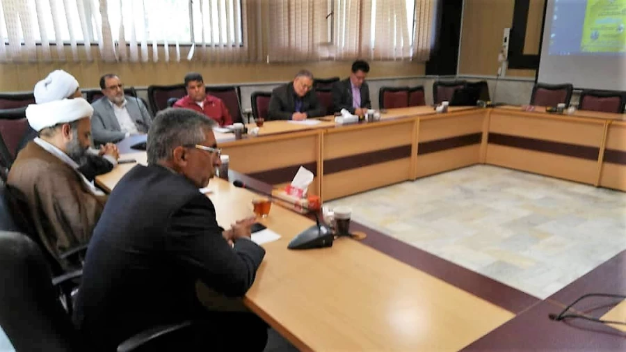 هم اندیشی با موضوع نقش استادان هیئت علمی در تربیت معلمان تراز جمهوری اسلامی 4