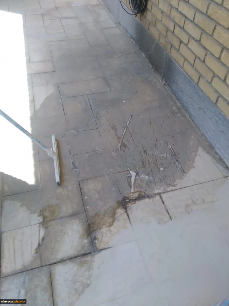 انجام پروژه کفسابی سراهای دانشجویی پردیس شهید چمران 2