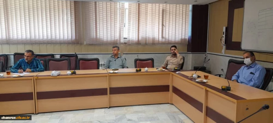 نشست شورای سرپرستان شبانه روزی پردیس شهید چمران
 4