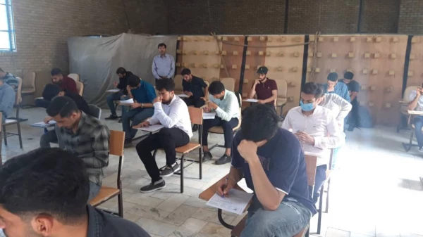 آغاز امتحانات حضوری نیمسال دوم تحصیلی ۱۴۰۱-۱۴۰۰ 4
