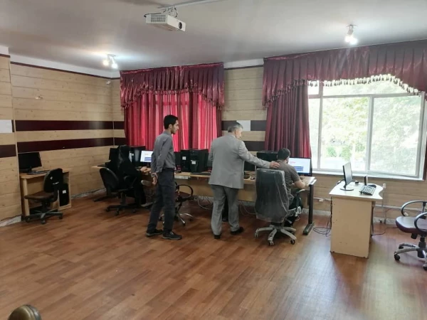 آغاز آزمون حضوری-الکترونیکی مهارت آموزان در پردیس شهید چمران 4