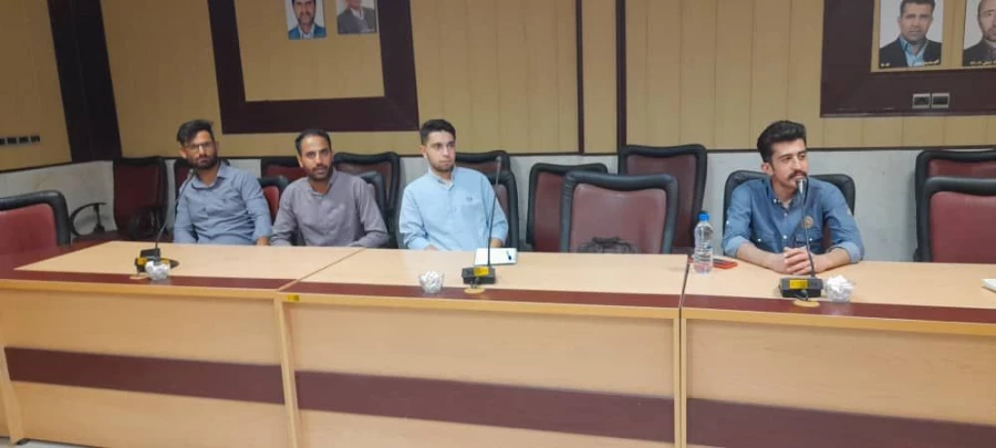 نشست شورای صنفی-رفاهی دانشجویان پردیس شهید چمران 4