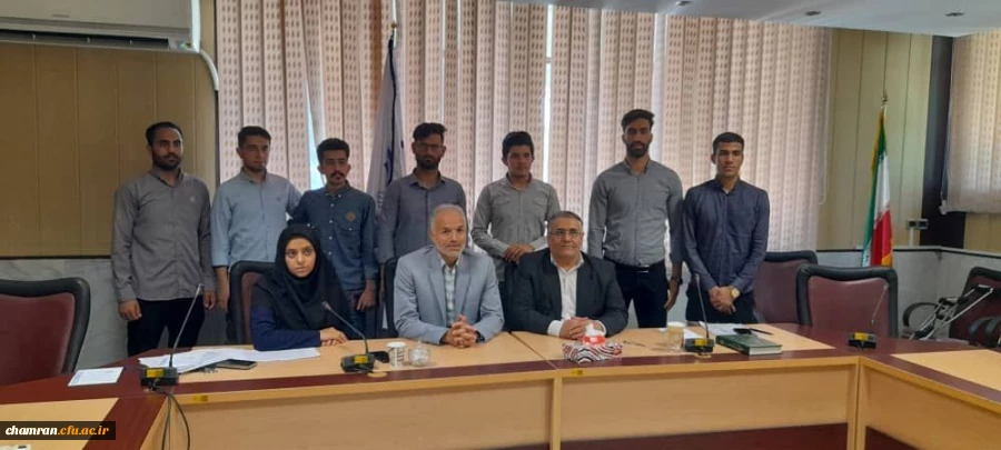 نشست شورای صنفی-رفاهی دانشجویان پردیس شهید چمران 9