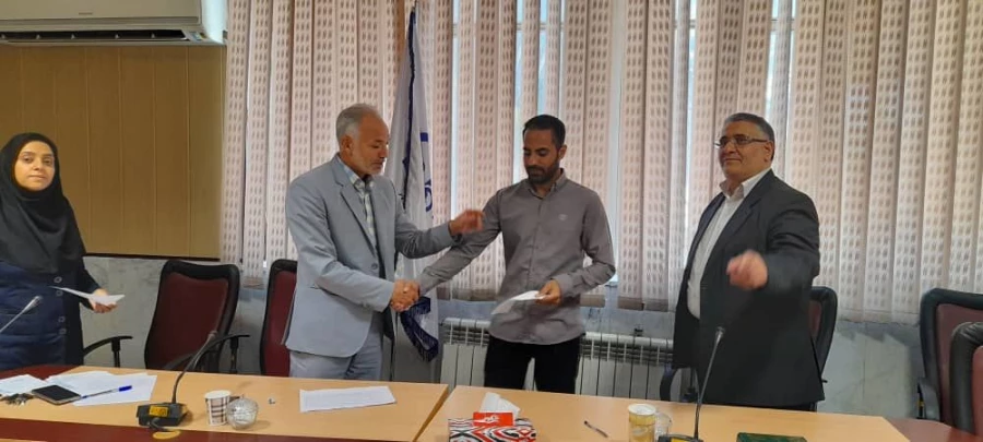 نشست شورای صنفی-رفاهی دانشجویان پردیس شهید چمران 11