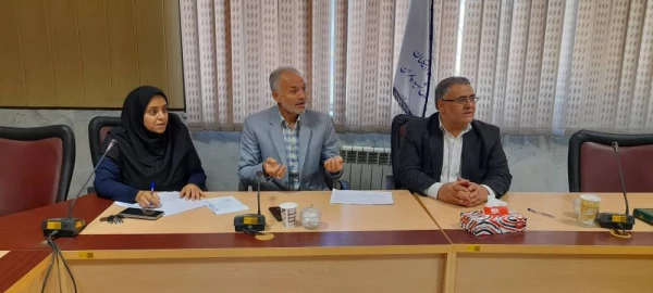 نشست شورای صنفی-رفاهی دانشجویان پردیس شهید چمران 17