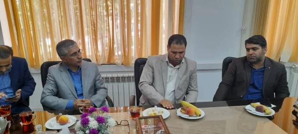 تفاهم نامه در خصوص مدیریت یکپارچه مجموعه ورزشی و پردیس شهید چمران 5