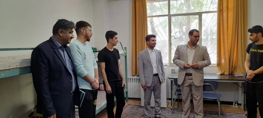 بازدید دکتر صحرایی و دکتر ستاری فر از پردیس شهید چمران 13