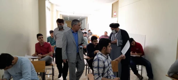 بازدید سرپرست پردیس شهید چمران از برگزاری امتحانات در مراکز شهدای مکه و شهید بهشتی 2