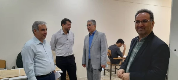 بازدید سرپرست پردیس شهید چمران از برگزاری امتحانات در مراکز شهدای مکه و شهید بهشتی 6