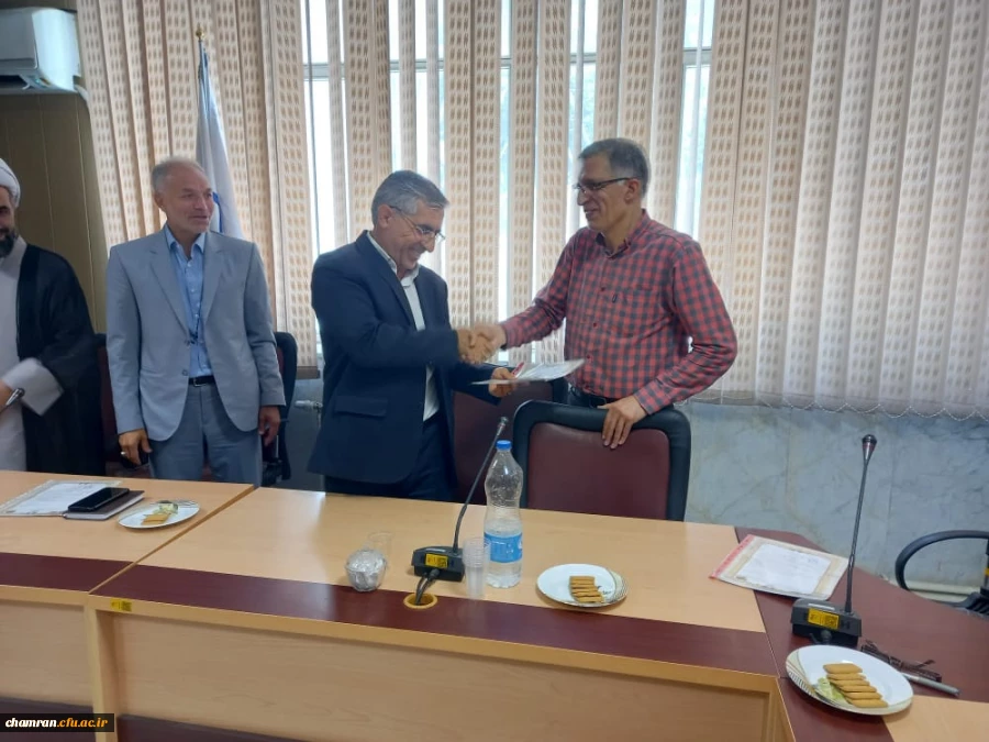 نشست تقدیر از دست اندرکاران برگزاری امتحانات پایان نیمسال تحصیلی 2