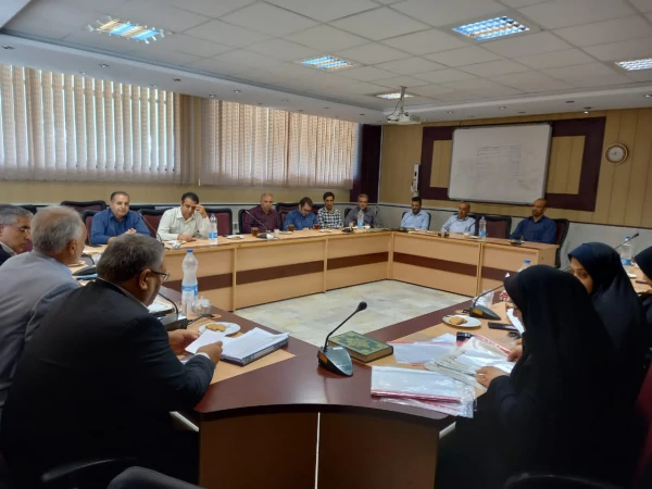 نشست تقدیر از دست اندرکاران برگزاری امتحانات پایان نیمسال تحصیلی 14