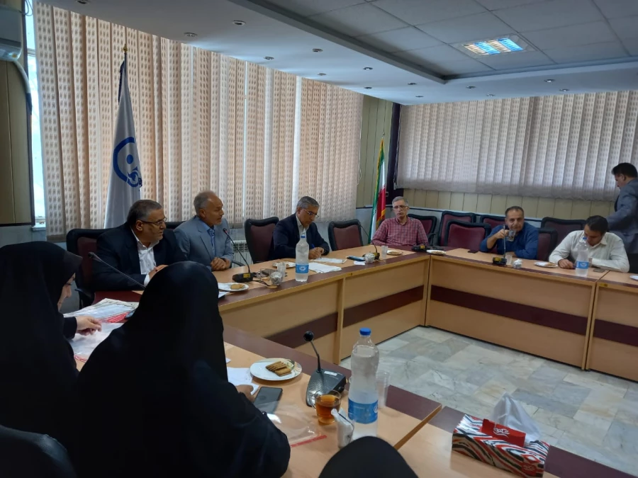 نشست تقدیر از دست اندرکاران برگزاری امتحانات پایان نیمسال تحصیلی 19