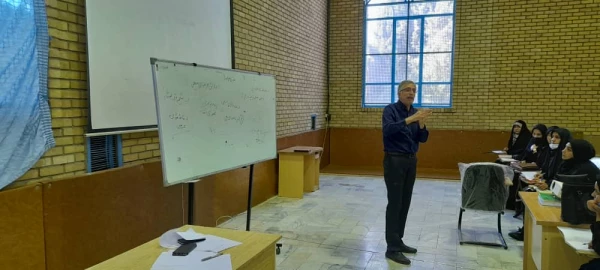 تشکیل کلاس های حضوری مهارت آموزان دوره معلمی در پردیس شهید چمران
 4