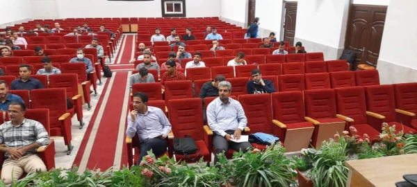 تشکیل کلاس های حضوری مهارت آموزان دوره معلمی در پردیس شهید چمران
 6