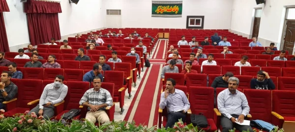 تشکیل کلاس های حضوری مهارت آموزان دوره معلمی در پردیس شهید چمران
 7