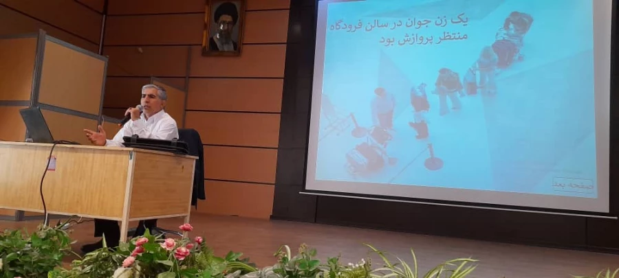 تشکیل کلاسهای حضوری مهارت آموزان دوره معلمی در پردیس شهید چمران
 3