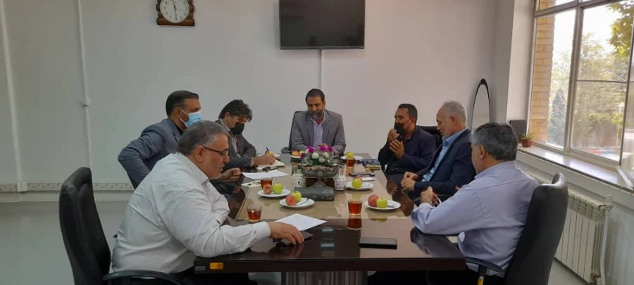 برگزاری نشست مسئولان مجموعه ورزشی  و دانشگاه فرهنگیان  پردیس شهید چمران 3