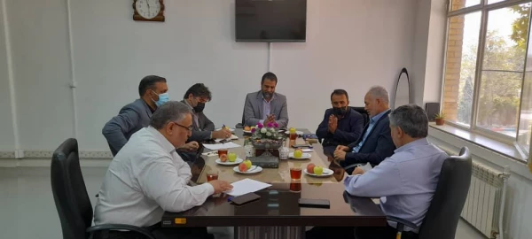 برگزاری نشست مسئولان مجموعه ورزشی  و دانشگاه فرهنگیان  پردیس شهید چمران 6