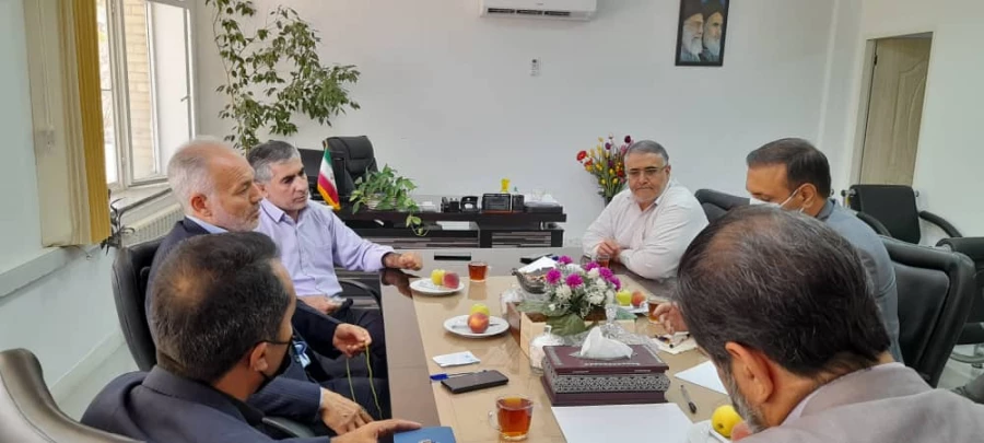 برگزاری نشست مسئولان مجموعه ورزشی  و دانشگاه فرهنگیان  پردیس شهید چمران 9