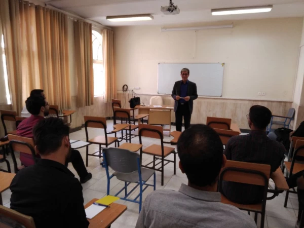 گزارش تصویری از کلاسهای حضوری در ساختمان باقرالعلوم پردیس شهید چمران 7