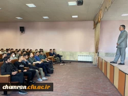 تداوم تشکیل کلاس های حضوری ساختمان باقرالعلوم و سخنرانی دکتر آزادی 8