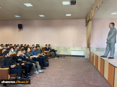 تداوم تشکیل کلاس های حضوری ساختمان باقرالعلوم و سخنرانی دکتر آزادی