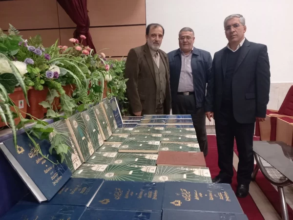 گرامیداشت روز دانشجو در پردیس شهید چمران 5