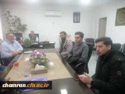 نشست مسئولان پردیس و چند تن از نمایندگان دانشجویان 2