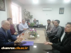 نشست مسئولان پردیس و چند تن از نمایندگان دانشجویان 3