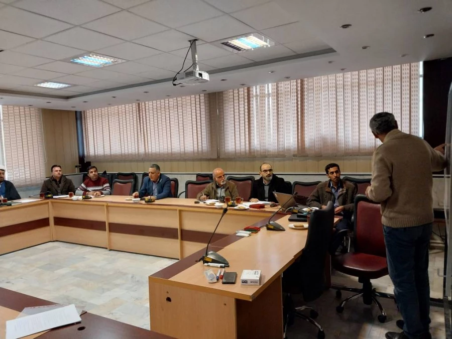 نشست آموزشی در رابطه با نحوه ارزشیابی از یادگیری دانشجو معلمان 4