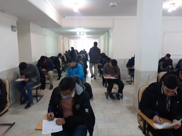آغاز امتحانات حضوری پایان نیمسال اول تحصیلی ۱۴۰۲-۱۴۰۱ 4
