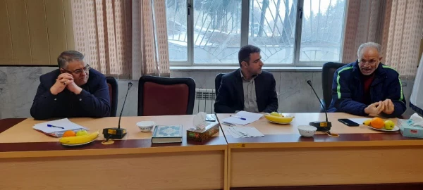 نشست شورای پردیس شهید چمران
 5