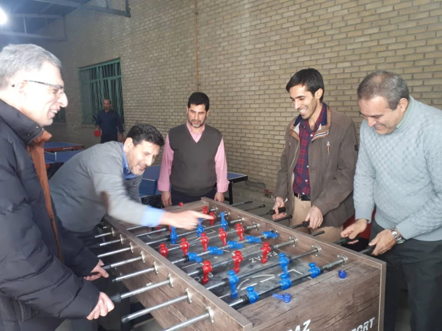 برگزاری مسابقات ورزشی همکاران به مناسبت دهه فجر
 2